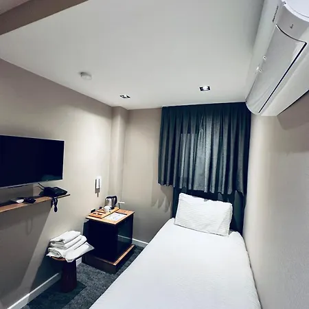 Hotel Reexe *